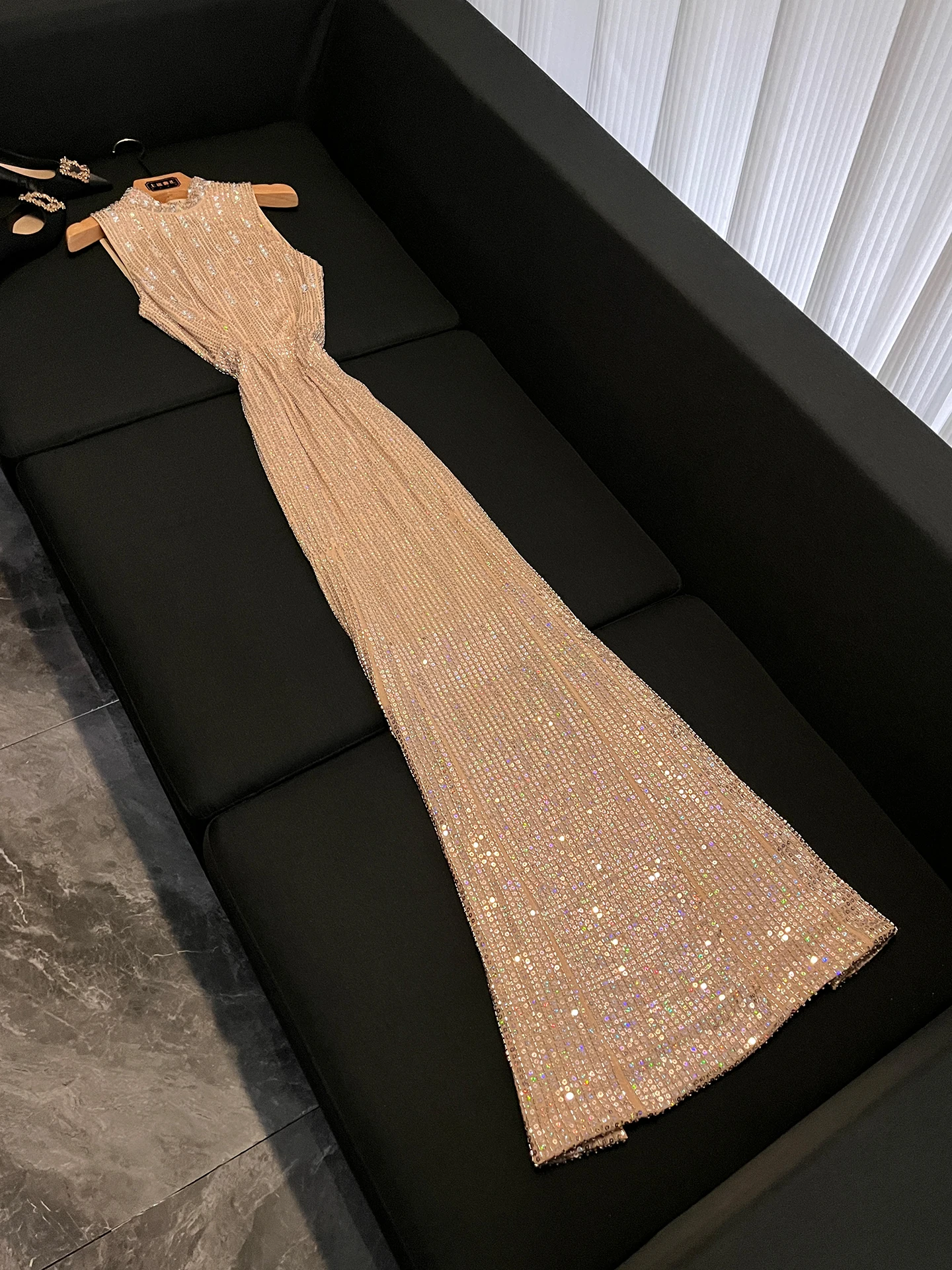 

Elegant Long Sleeveless Women's Dress Shiny Sparkling Fashionable Slim Fit Summer 2026 Zipper Closure Wedding Party Dress
