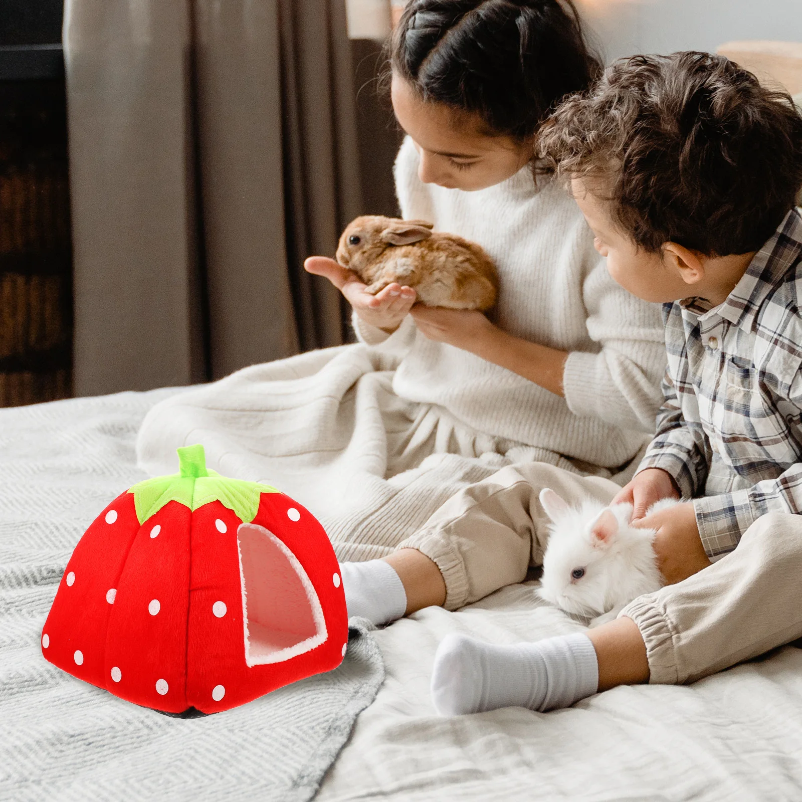 

Strawberry Nest Tent For Small Rabbit Hamster Cloth Hideout Cage Accessory Comfortable Pet Bed Smooth Edges Safe