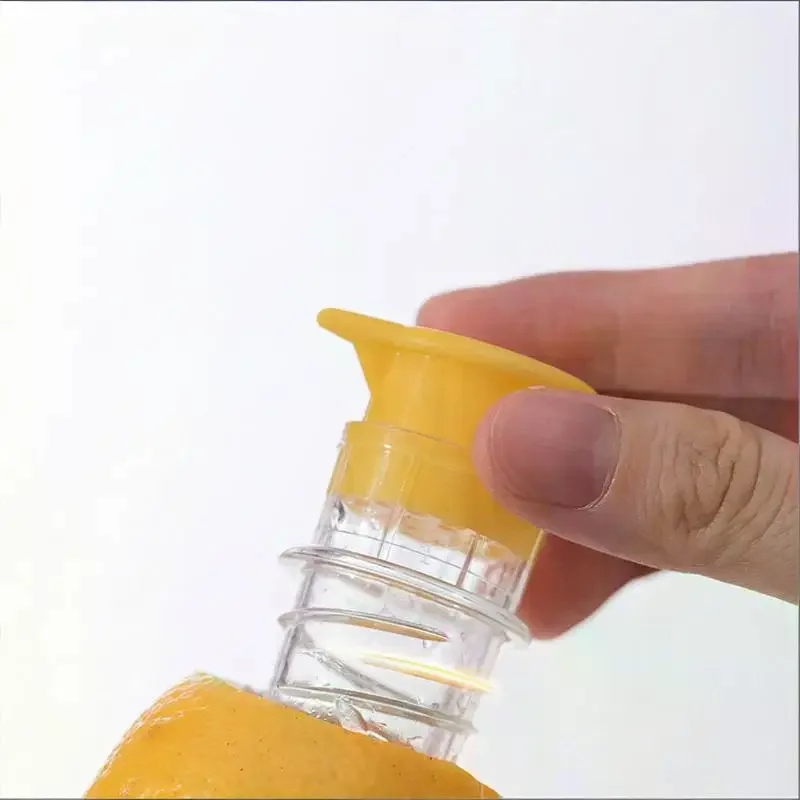 Portable Lemon Squeezer PP Resuable Lightweight Juices Reamer Washable Manual Juices Reamer Built In Filter For Home Travel