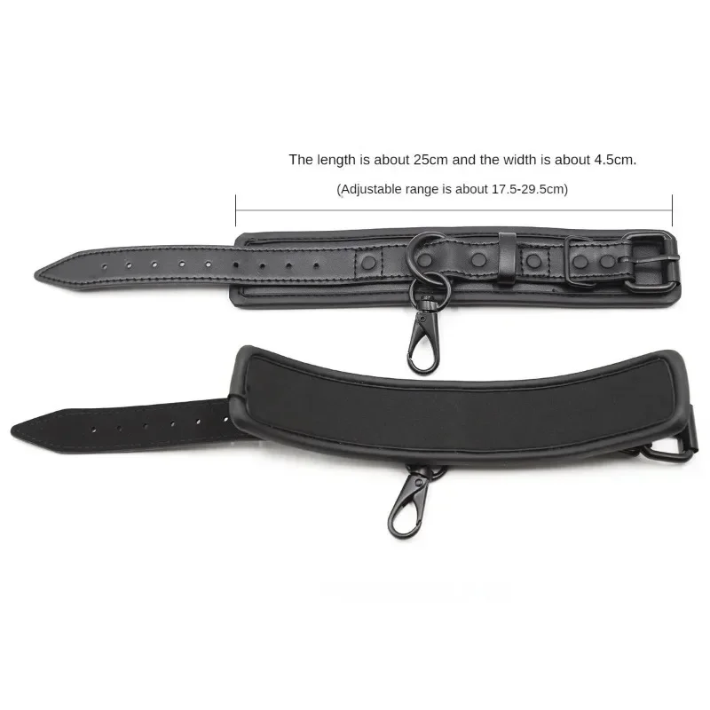 Collare BDSM schiavo in pelle con guinzaglio Giochi per adulti Bondage sessuale Collo di ritenuta Manette in PU Collare fetish Giocattoli erotici del sesso