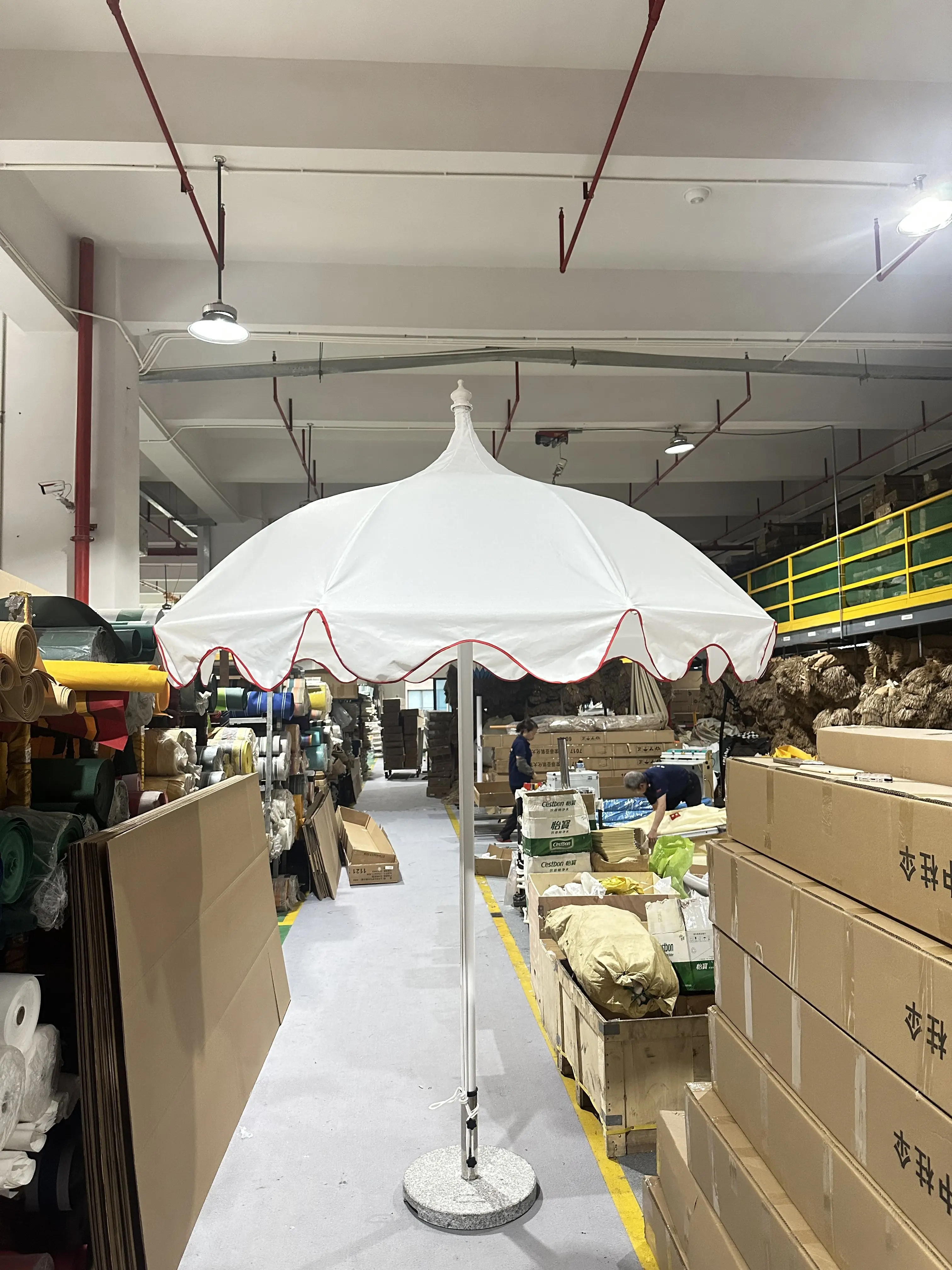 Modern Outdoor Aluminum Garden Sunshade Umbrella Parasols Patio Umbrella Center Pole For Courtyard Gym Hotel Restaurant Use