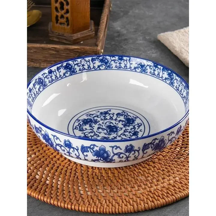 Large 9-Inch Blue And White Porcelain Ceramic Soup Bowl for Boiled Fish And Pickled Cabbage Soup round Shape Floral Pattern
