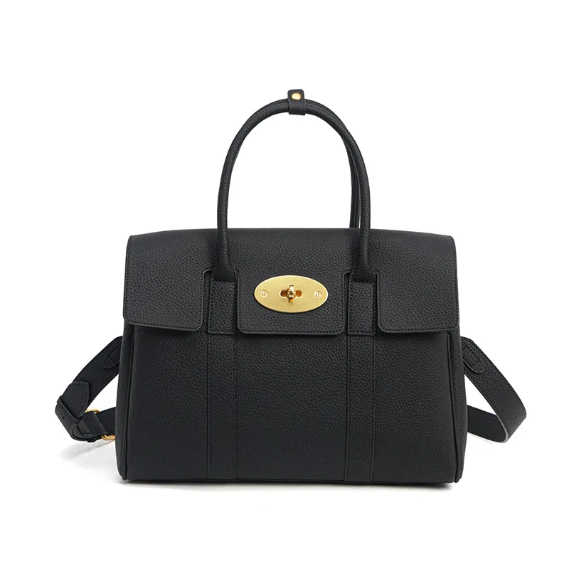 

Легкая роскошная женская сумка из натуральной кожи, новая модель 2026 года, вместительная сумка-тоут с элегантным и высококлассным дизайном, подходит для поездок на работу, можно носить как на плече, так и через плечо.