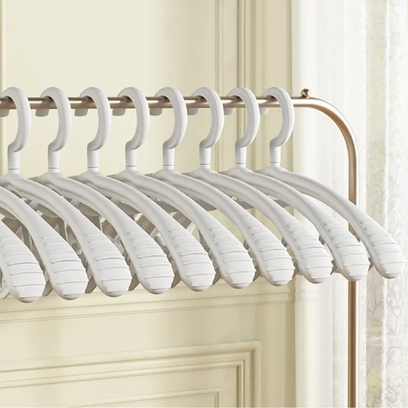 Household Clothes Hanging Anti-Shoulder Corner Non-Slip Clothes Hanger Seamless Windproof Storage Wide Shoulder Clothes Support