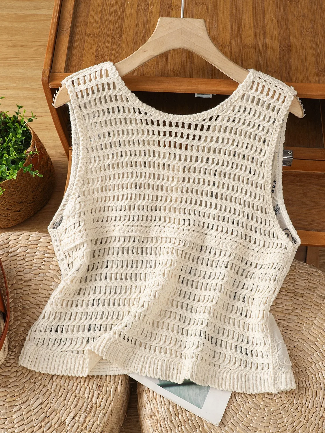 Gilet Lavorato a Maglia Ricamato Retrò da Donna, Estivo Sottile, Taglia Piccola, Collo Tondo, Top con Spalline Imbottite