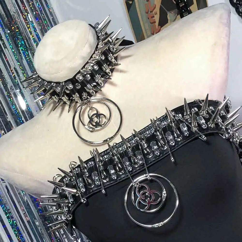Goth 90s clouté Rivet gothique Punk Rock Harajuku Y2K licou Camisole hauts Grunge Emo e-girls Kawaii broche bricolage joint torique Cyber Eco