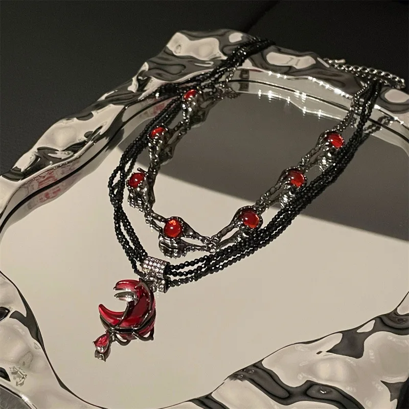 Hiphop Crimson Moon Crystal Pendant Necklace for Men Chokers Black Beaded Red Crystal Tassel Double Layered Neck Chain Jewelry