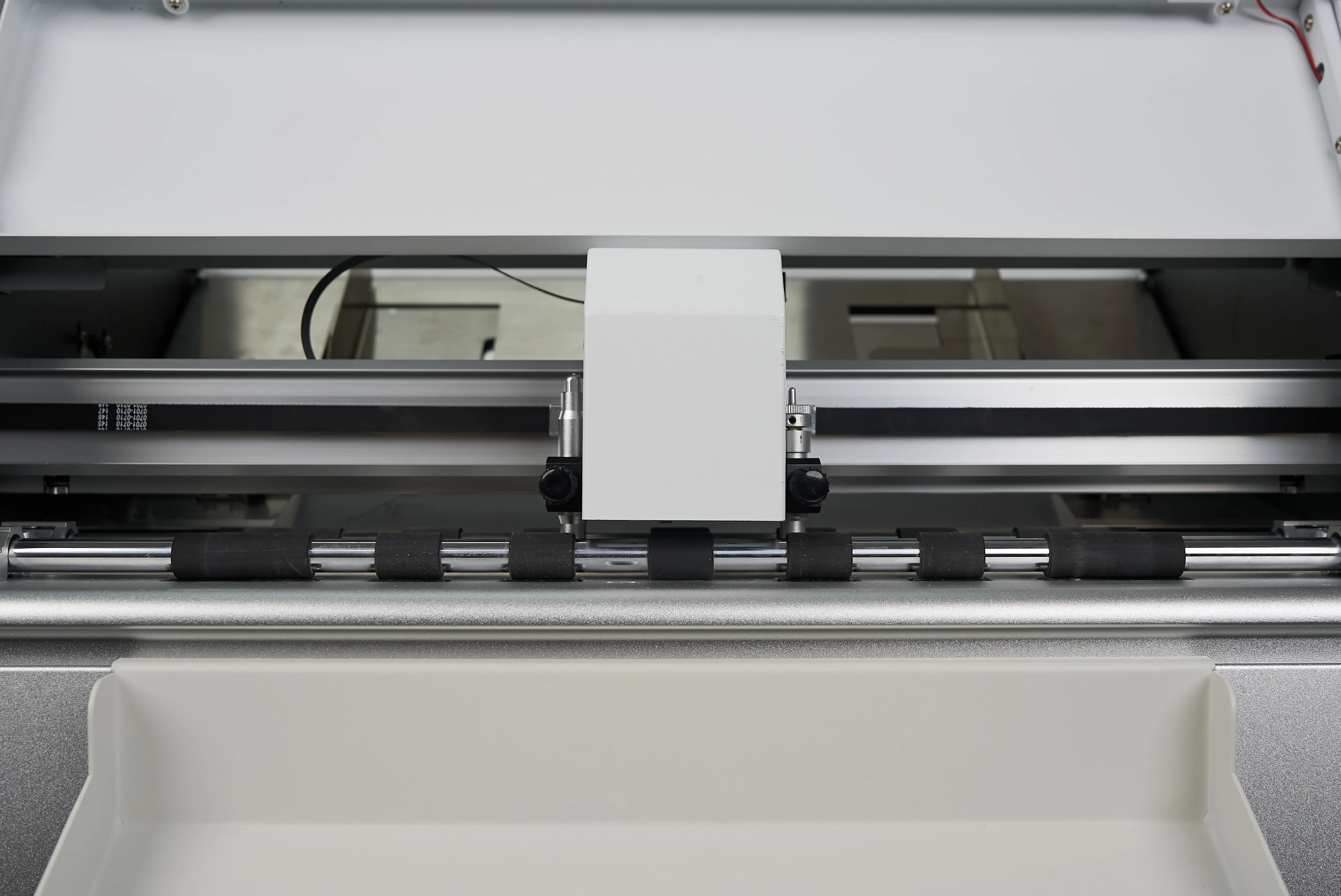 Skycut A3MAX2-D Factory Direct Sales Double-Head Auto Feeding Sheet Label Cutter Digital Die Cutting Machine Special Price