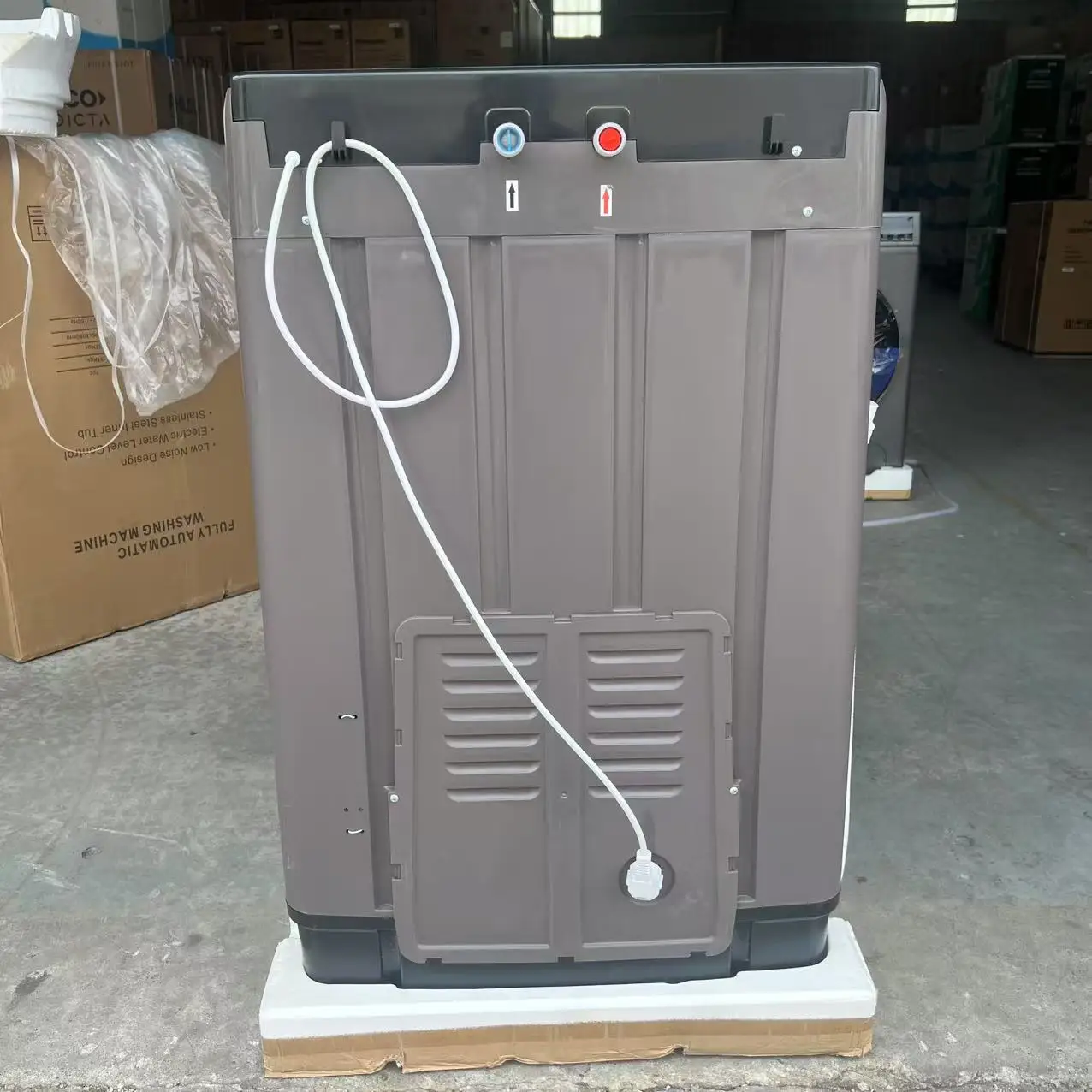 STLF10KG 15KG Caricamento dall'alto Lavatrice completamente automatica Versione inglese Supporto Turbo Wash/Lavata ad acqua calda 10 programmi Spina UE