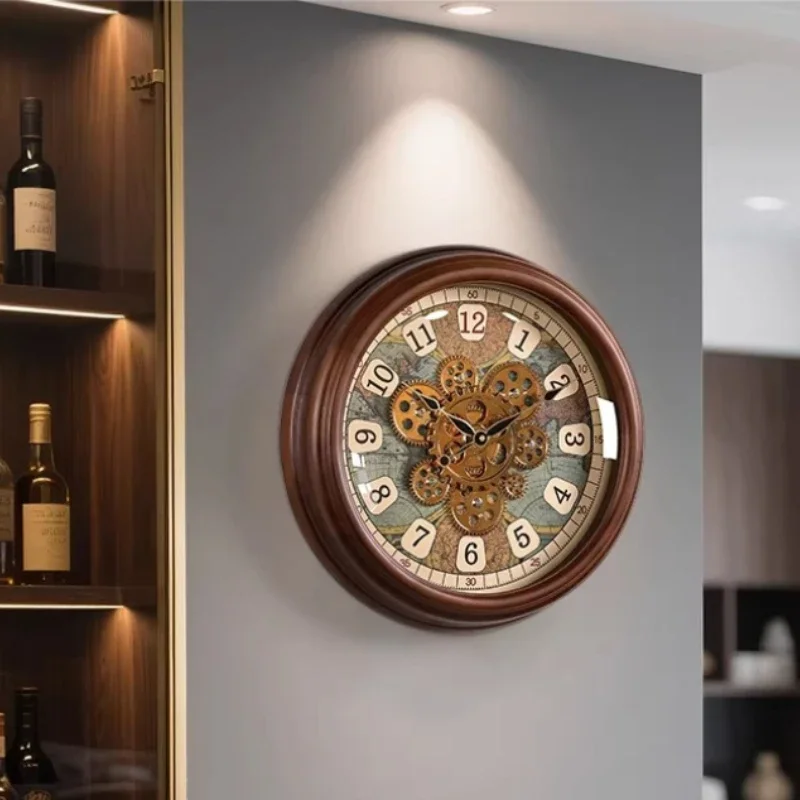 European Retro Wall Clock Solid Wood Hanging Clock Household Silent And Beautiful Clocks Living Room Decoration Accessories