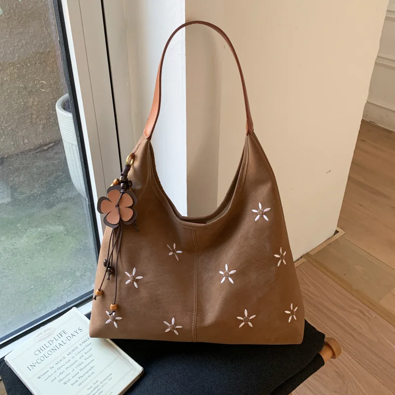 

Замшевая женская сумка большой вместимости, новая ретро сумка на плечо, подмышки, пригородная сумка на плечо