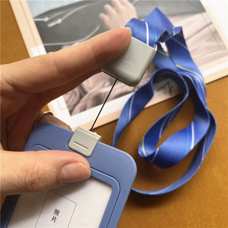Lanyard Card Holder Removable Reel Holder Employee ID Card Luxury Credentials Holder Business Photocards Holder Accessories