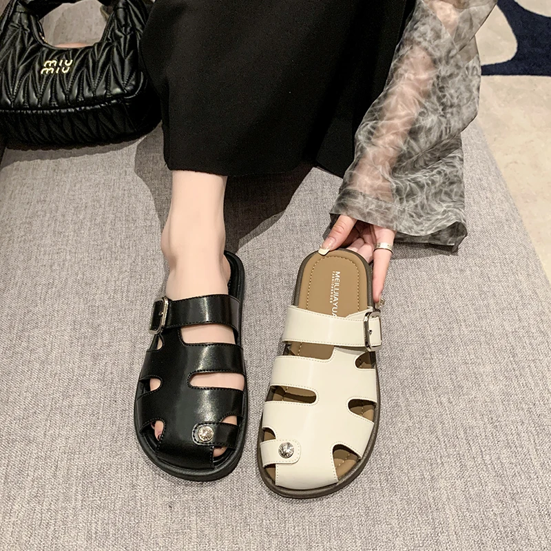 2024 New Soft Casual Sandals Women Summer Beach Slides Slippers Non-slip Buckle Strap Indoor Outdoor Women\'s Low Heels Shoes