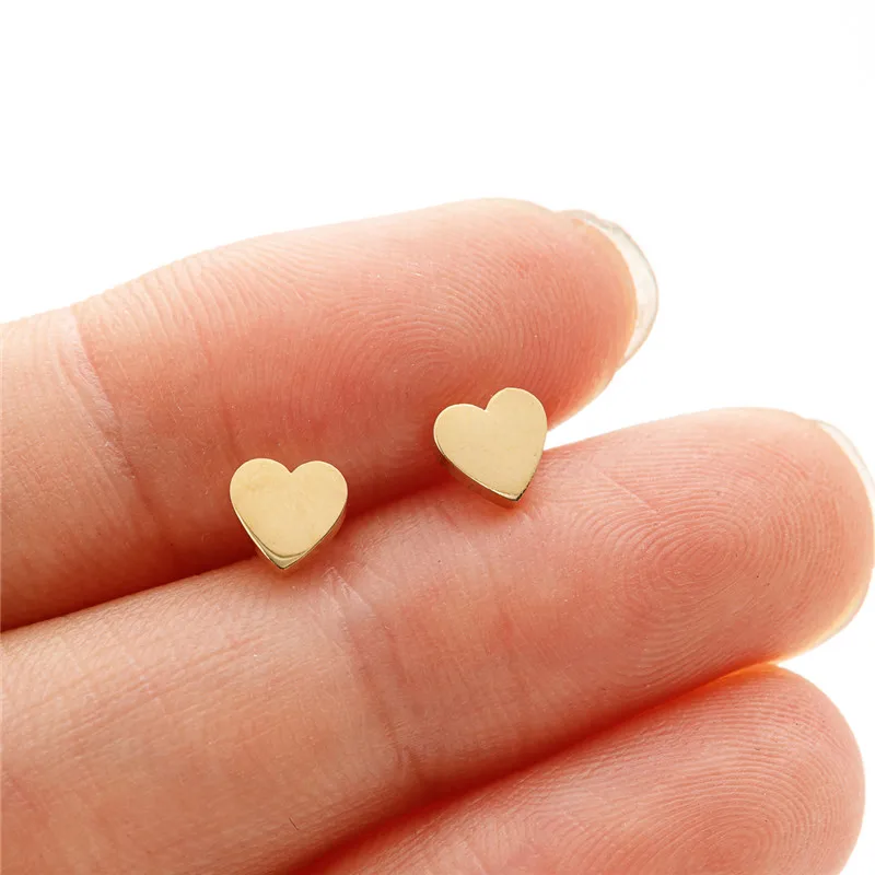 Korean Tiny Heart Earrings for Women Stainless Steel Mini Stud Earrings Girls Engagement Party Piercing Jewelry oorbellen