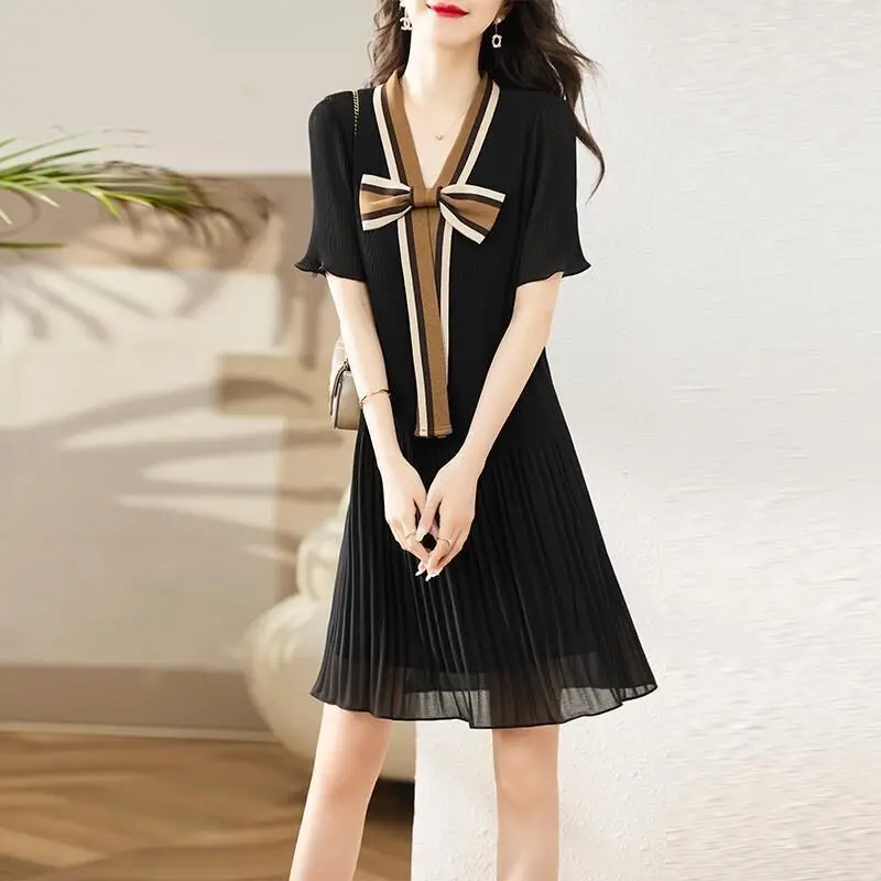 Fashion V-Neck Bow Midi Dress Patchwork Summer Korean Elegant Waist Short Sleeve Female Clothing A-Line Basic Pleated Dresses