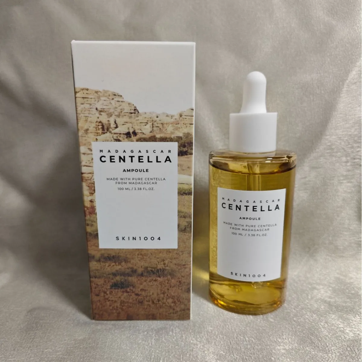 

SKIN1004 Skin Care Angel Centella Ashesia Repair Essence Soothing Hydrating and Stability Ampoule Essence Facial Care 100ml