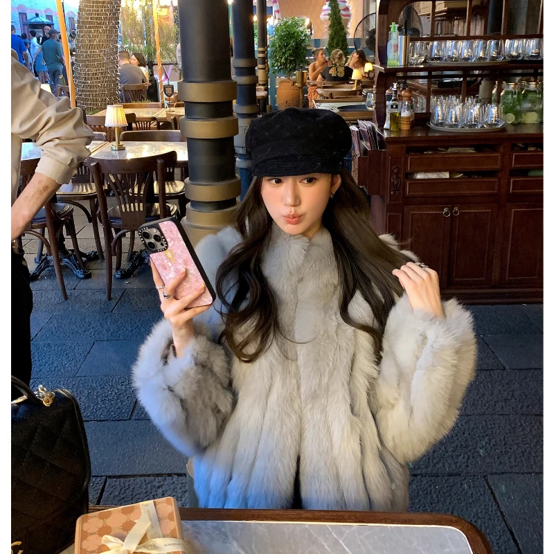 เสื้อโค้ทขนสุนัขจิ้งจอกแท้ YOLANFAIRY สำหรับผู้หญิง แฟชั่นฤดูหนาว ให้ความอบอุ่น ดูอ่อนเยาว์ เหมาะสำหรับใส่ไปทำงาน แจ็คเก็ตขนสุนัขจิ้งจอกแท้สุดหรู ปี 2025