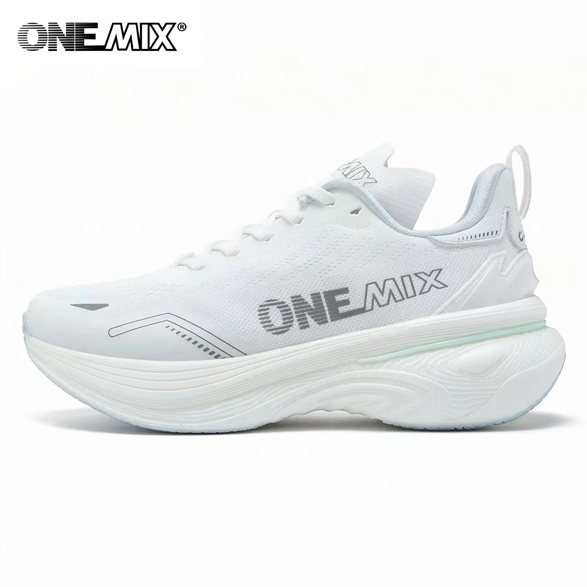 أحذية الجري ONEMIX Sanrio Bosa - مراجعة Lightweight Road Running Shoes وسعره