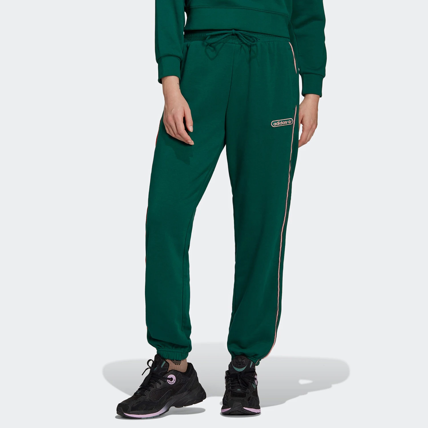 

Оригинальные женские спортивные штаны Adidas Trefoil HL0032