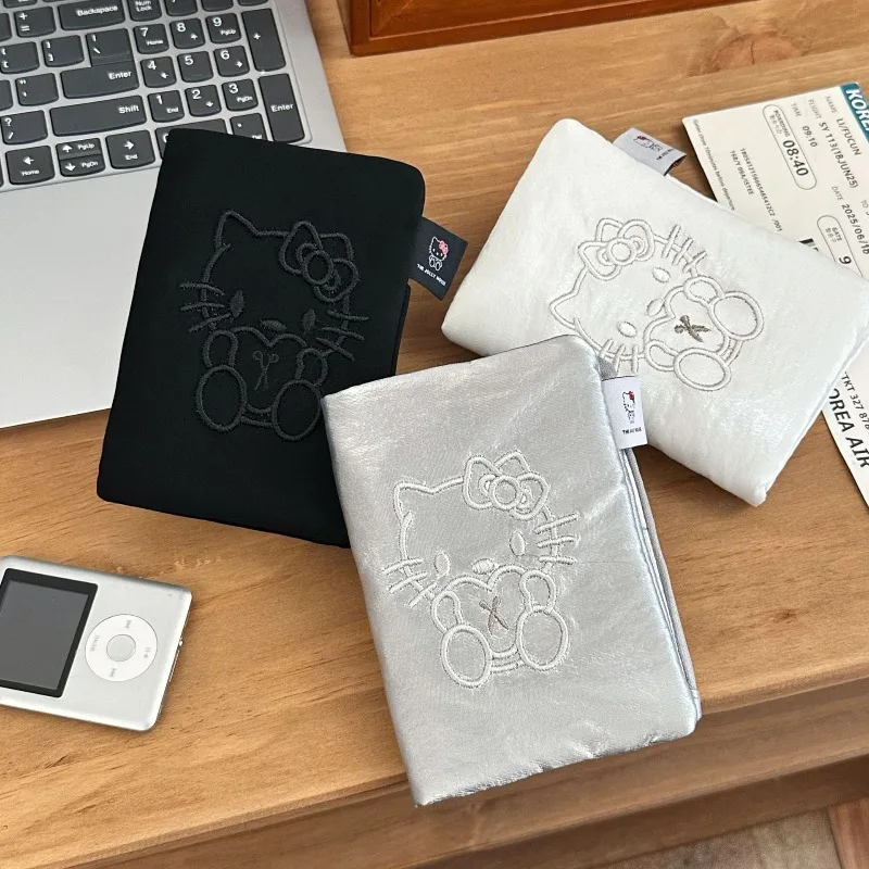 

Hello Kitty Card Bag Cute Women Accessories Versatile Large Capacity Passport Clip ID Card One Pack kawaii Girl Gift Wholesale