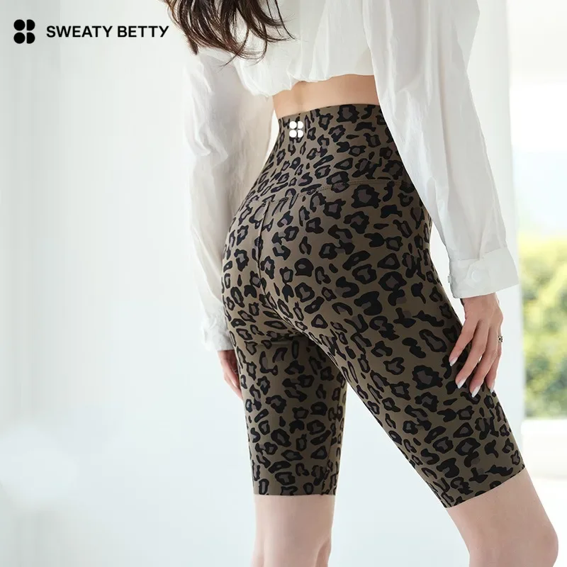 

Sweaty Betty leopard print five point cycling women's summer fashion sports fitness yoga pants tight fitting sweat absorbing