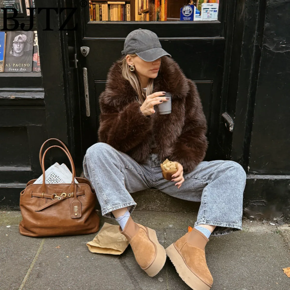 

BJTZ Imitation Fur Warm Fur Coat Short Style Loose And Fashionable New Style Big Collar Top For Women In Winter