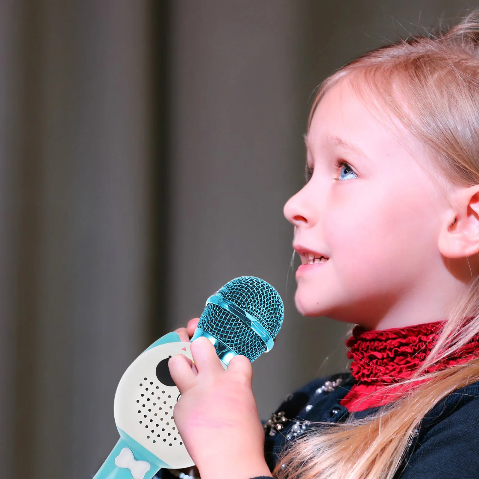 1 ชุดไมโครโฟนการ์ตูนสร้างสรรค์สำหรับเด็ก ของเล่นร้องเพลงไร้สาย เสริมพัฒนาการด้านดนตรี ทนทาน ปลอดภัย ผลิตจากพลาสติก ABS