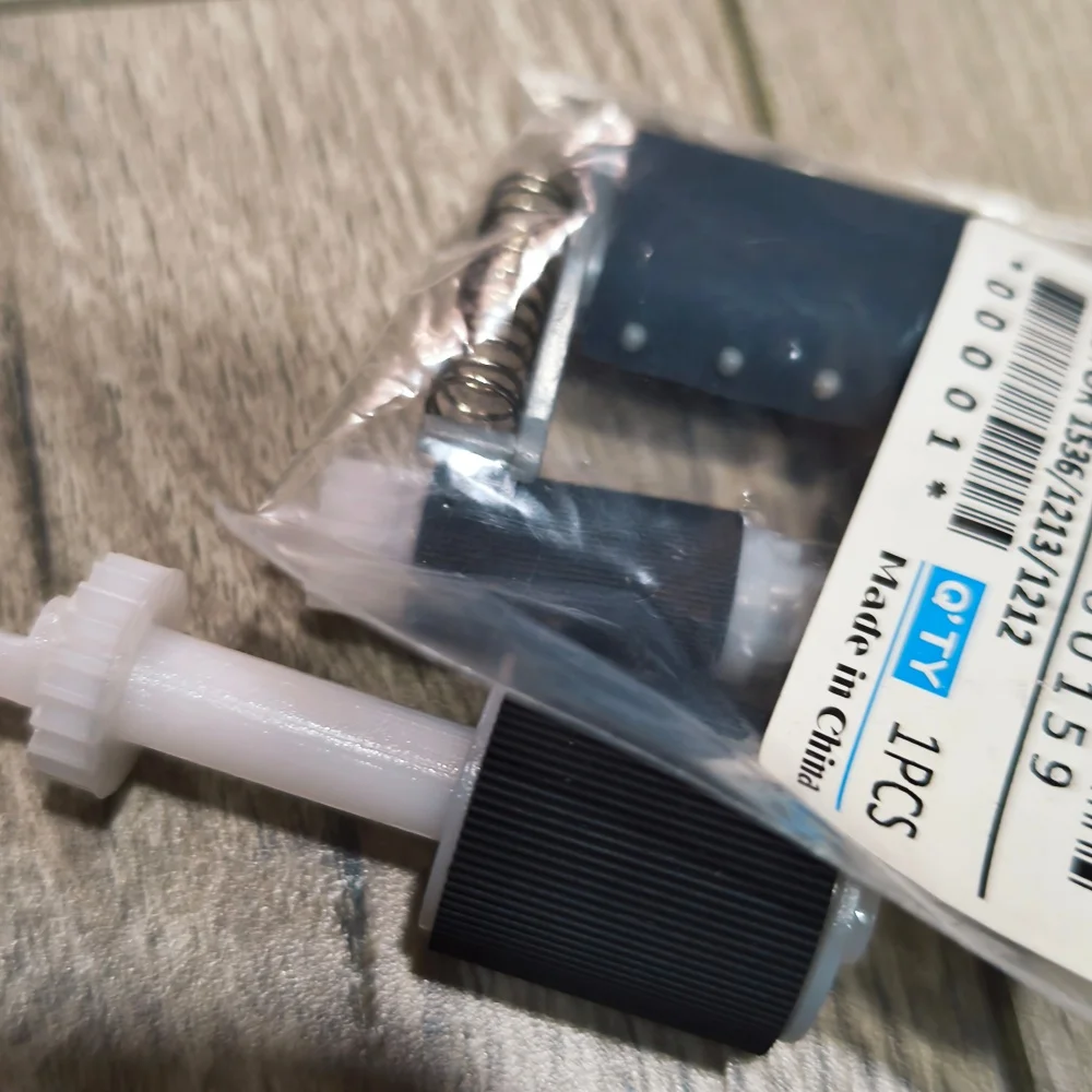 

1X CB780-80008 CB780-60032 RM2-1179-000 ADF Pickup Roller Separation Pad for HP M1132 M1136 M1210 M1212 M1213 M1214 M1216 M1217