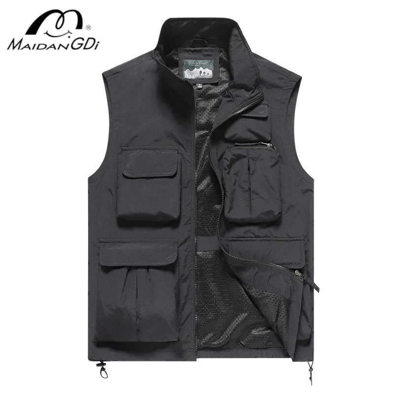 MaiDangDi High Necked Sleeveless Men's Vest Nylon Workwear Style Outdoor Mens Jacket Sports Leisure Multi Pocket Male Clothing
