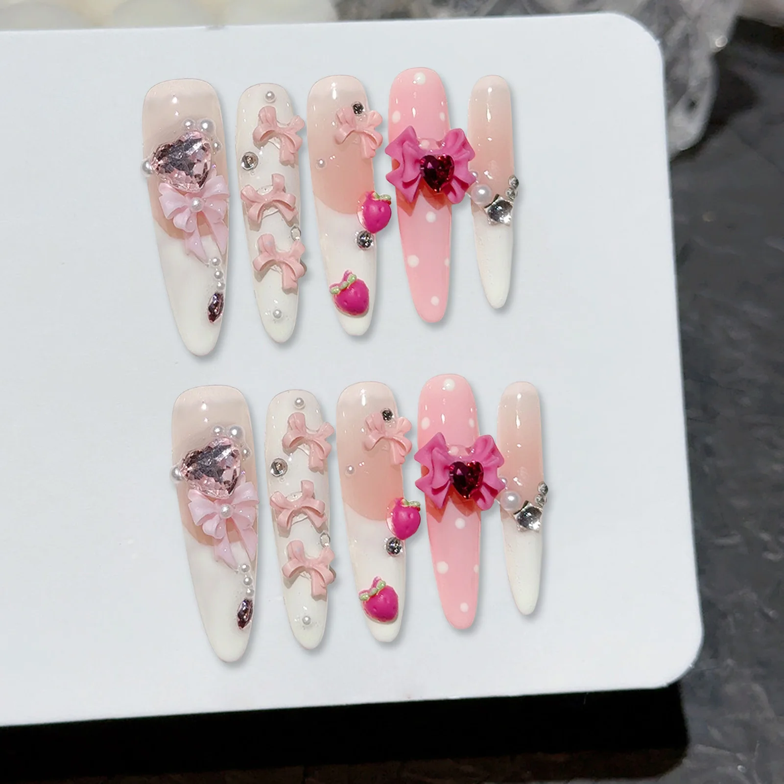 الأبيض الوردي أحمر الخدود اضغط على الأظافر 10 قطعة اليدوية طويلة نعش خنجر وهمية NailsTips القوس الفراولة الأظافر التصحيح فريش أظافر صناعية #2