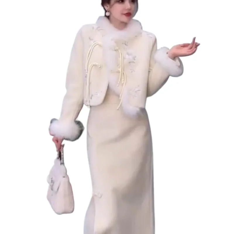 

Women's Winter New Chinese Style Suit Skirt High Sense Temperament Set Embroidered Cheongsam Mao Mao Jacket Skirt Two-piece Set