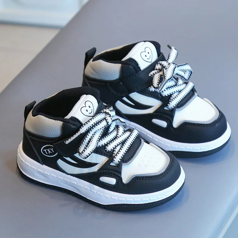 Children's Sneakers 2024 Spring and Autumn New Boys' Casual Sneakers High-Top Girls' White Shoes Soft-Soled Baby Shoes