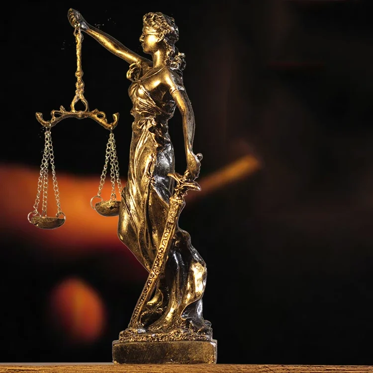 Aqumotic Greece Justitia Justice Fair Goddess Retro Craft Accessories Home Decoration European Creative Retro Cafe Sculpture