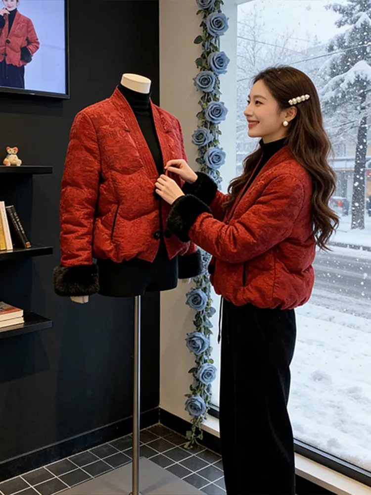 

Thiened V-Ne Embroidered Cotton Jaet Women's Faionable New Chinese Sle Aosphere Matching Outerwear