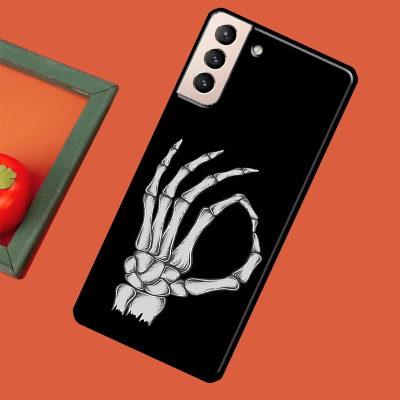 Skeleton Middle Finger Cover For Samsung Galaxy S23 S21 Ultra S20 FE S8 S9 S10 Note 10 Plus Note 20 S22 Ultra Case