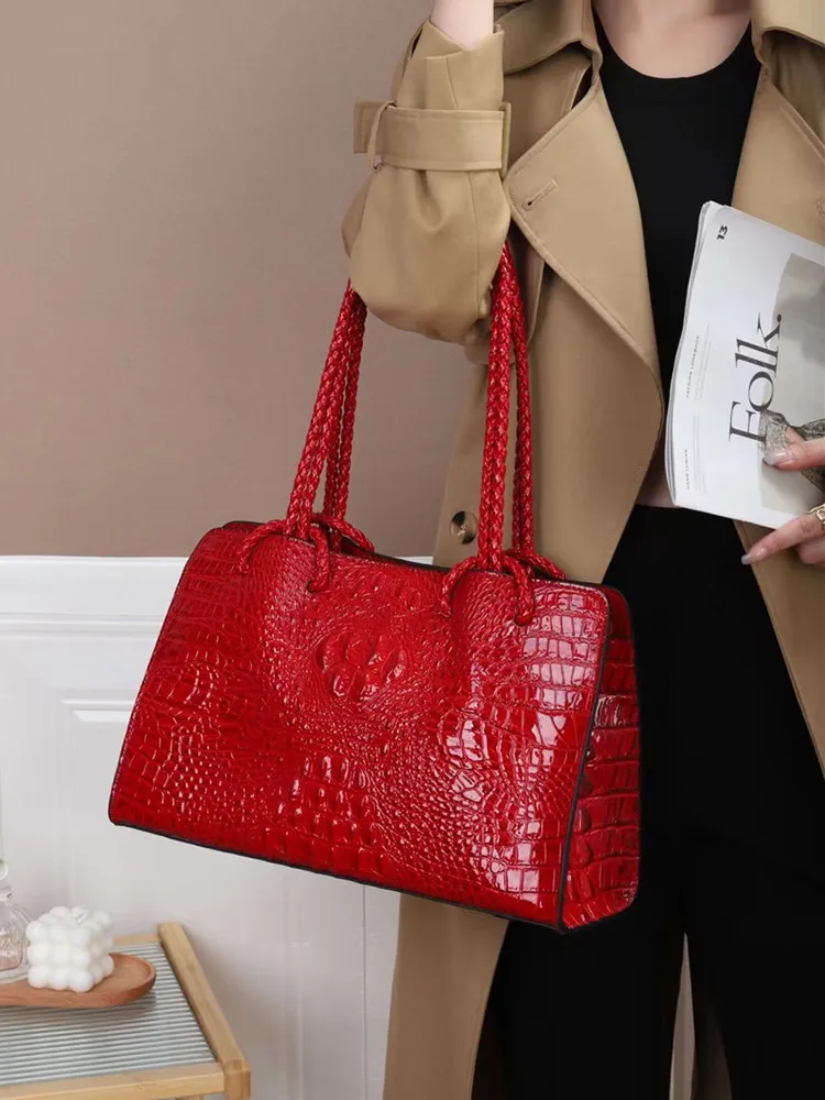 Luxury Genuine Leather Women\'s Handbags Red Crocodile Pattern Lady Tote Bag Fashion Travel Portable Shoulder Underarm Bags