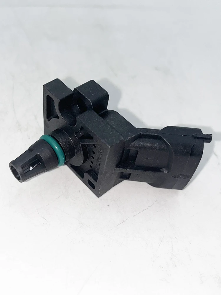 Applicable to Ford Jiamengdio Zhisheng 2.0T turbocharged intake pressure sensor 0261230296 brand new