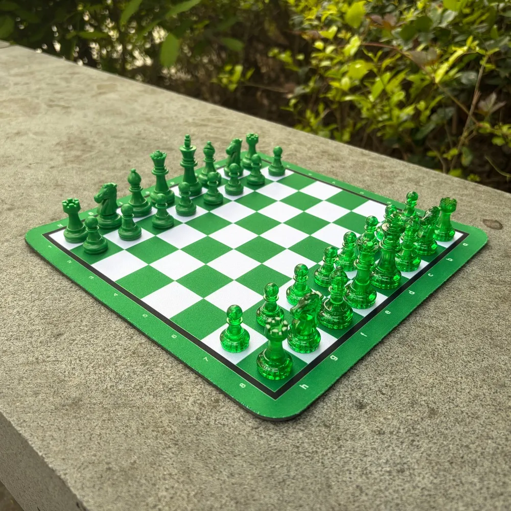 24CM/9.45IN Chess Sets, GREEN,Include: A Chessboard mat + 32 Pieces for Family Gatherings and Party Game Night