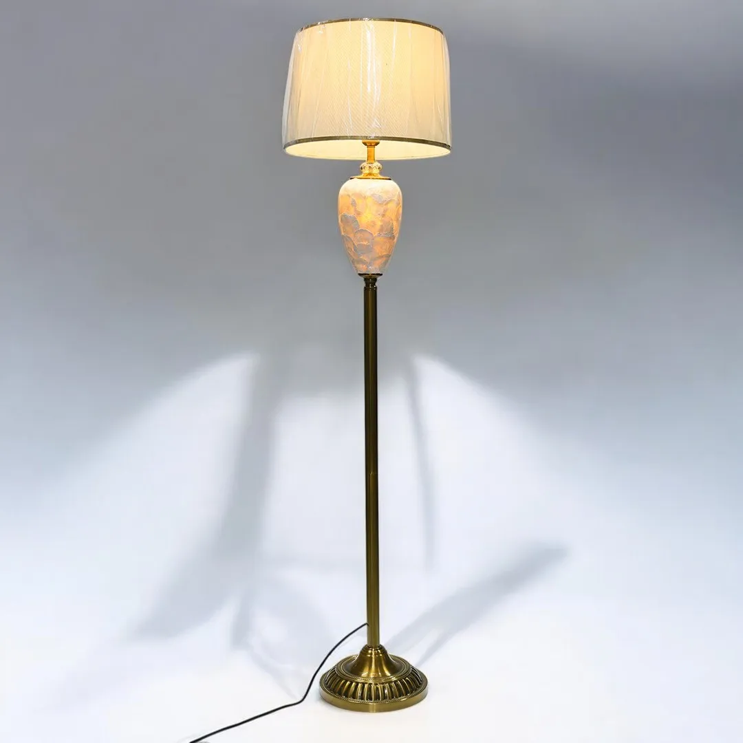 2025 New Modern Handmade Light Emitting Diode Floor Lamp with Mother of Pearl Shell Comfortable Living Room and Hotel Corner