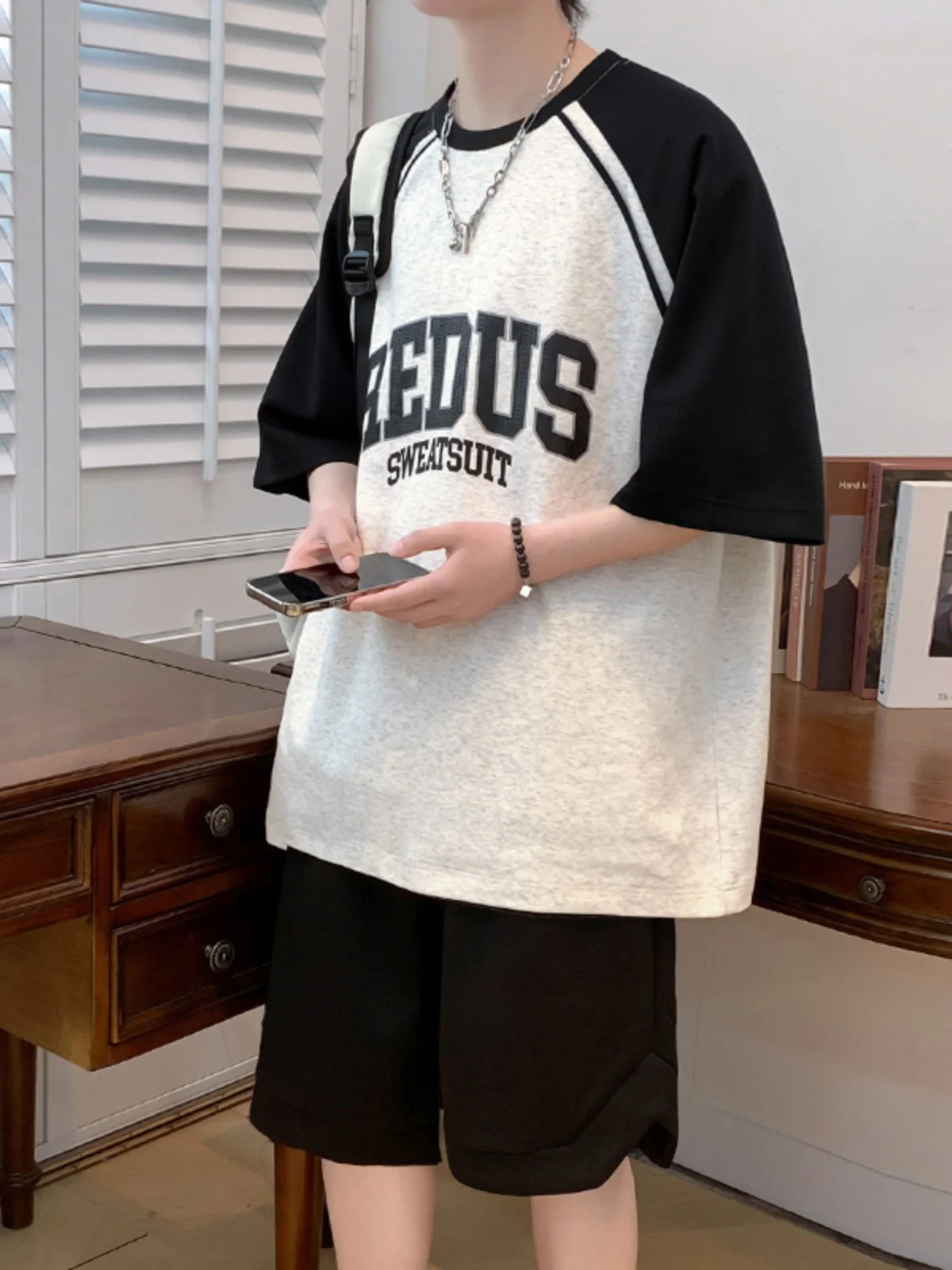 

American Casual Baskeall Sports Set for Men Summer Patchwork ort Sve Trendy Haome f Sve T-irt orts