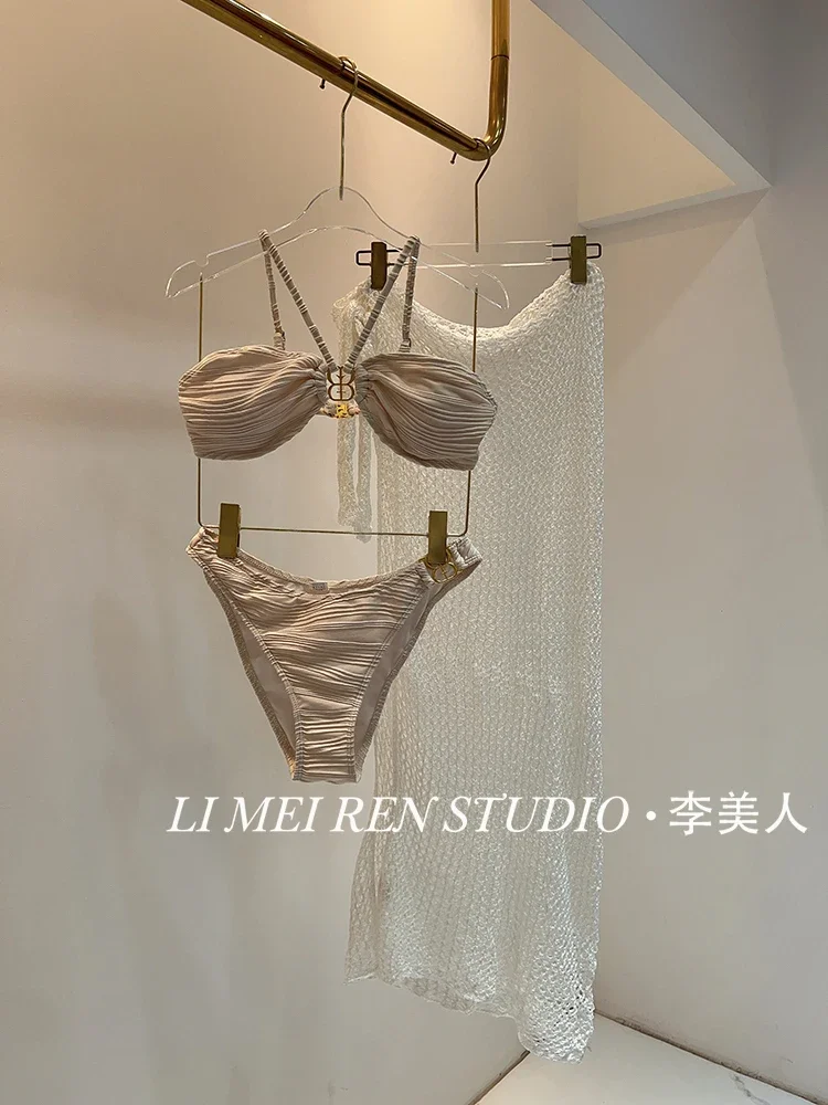 New beauty three piece bikini swimsuit, high elasticity knitted slit vacation style long skirt