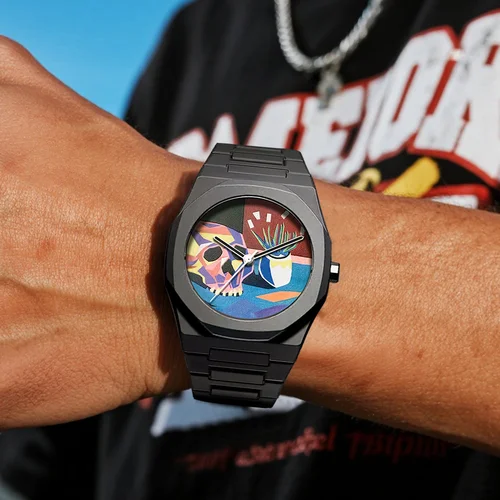 Imagen 2 del producto Nuevo Reloj artístico creativo para hombre, reloj de cuarzo con esfera de calavera de Color moderno, reloj deportivo para hombre resistente al agua