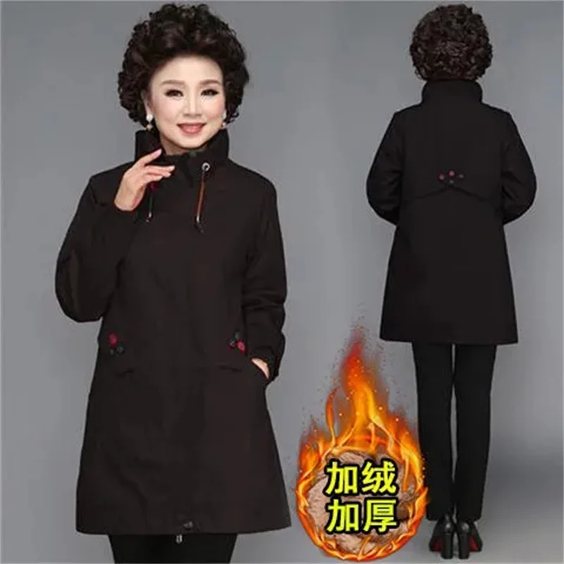 2023 New Windbreaker Mid length Mid aged Spring and Autumn Broad Lady Coat Fashionable Mid aged and Elderly Women's Spring Top