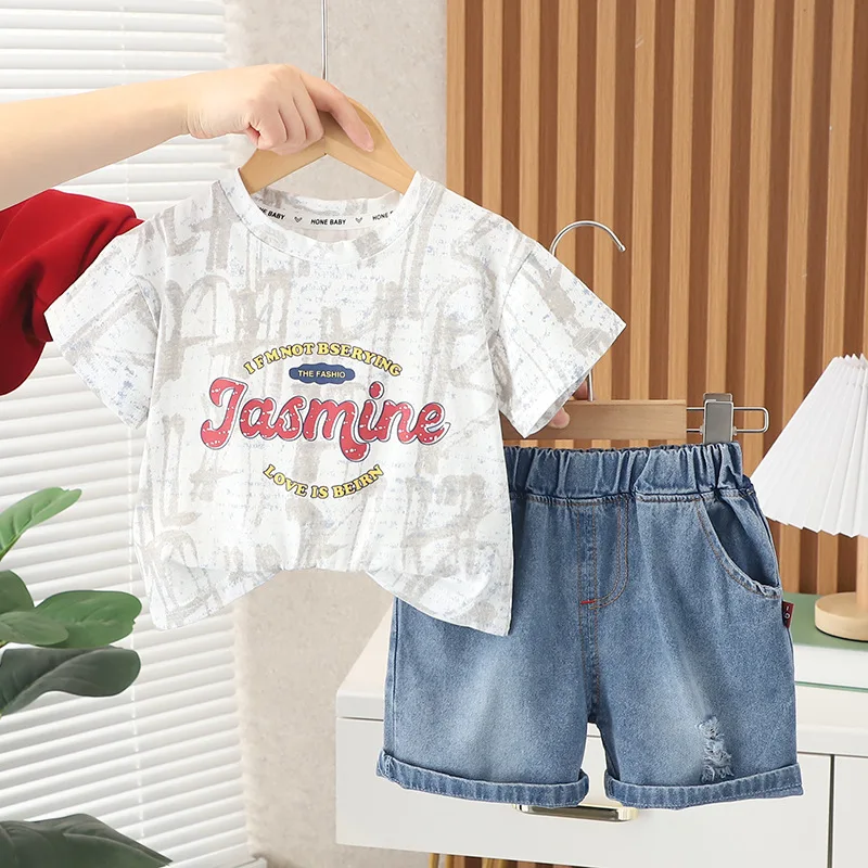 

Personalized Baby Boys Summer Sets Clothing 2023 Letter Printed Short Sleeve T-shirts and Shorts Tracksuits for Kids Boy Outfit