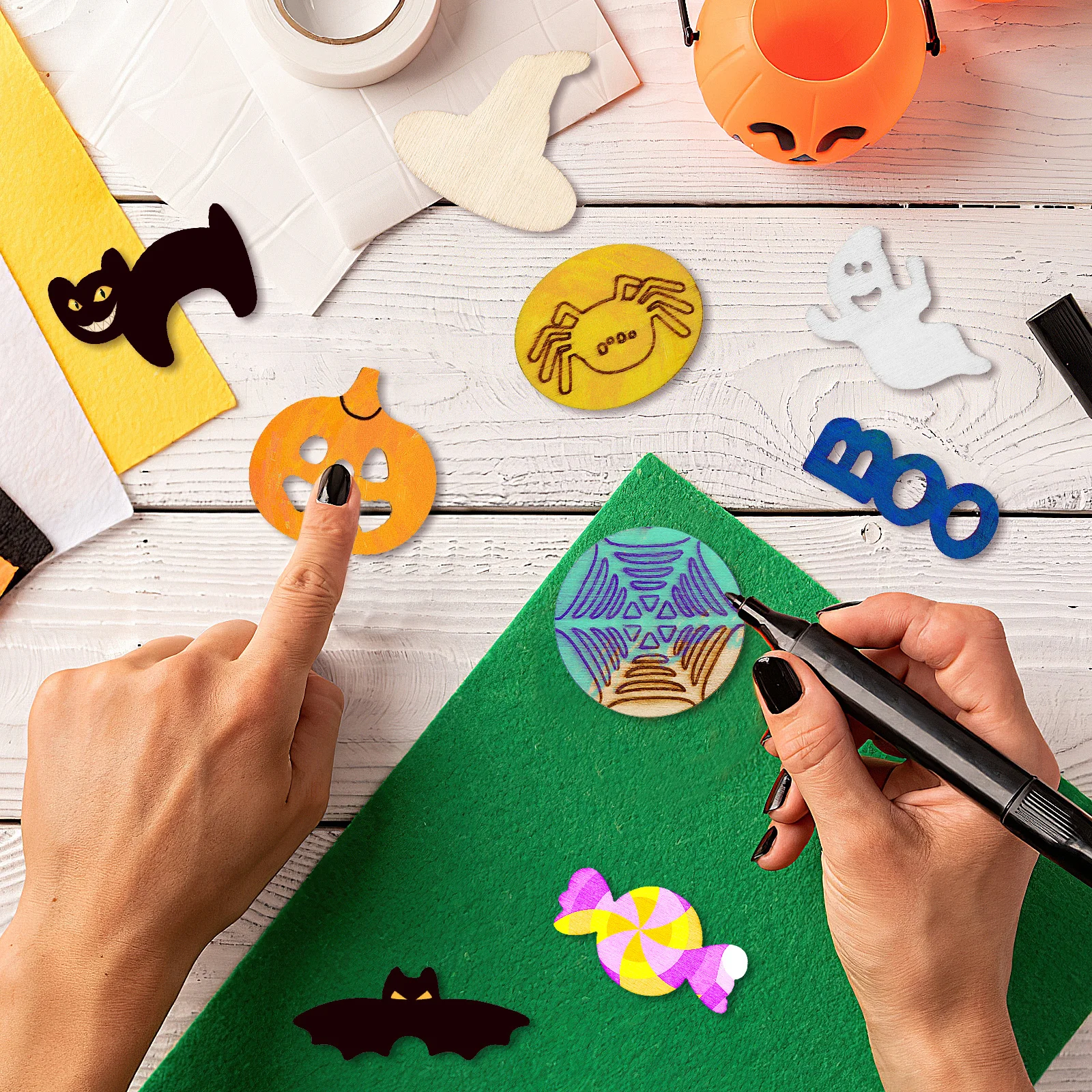 

72pcs Wooden Chips Decoration Box Halloween Craft Kit For Kids Adults Diy Art Projects Festive Home Party Supplies