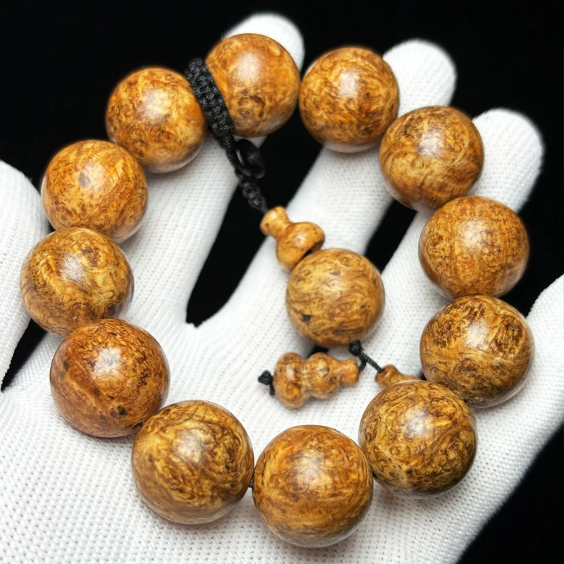

Graduation Edition Amber Wood Scar Ant-Leg Old Material Bracelet, Fully Translucent Buddha Beads with Patina Finish