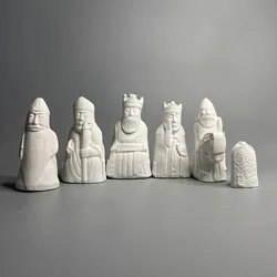 Nordic British Museum Lewis Chess Piece Retro Plaster Sculpture Ornaments Engraved Face Queen Art Figurine Room Decoration Gift