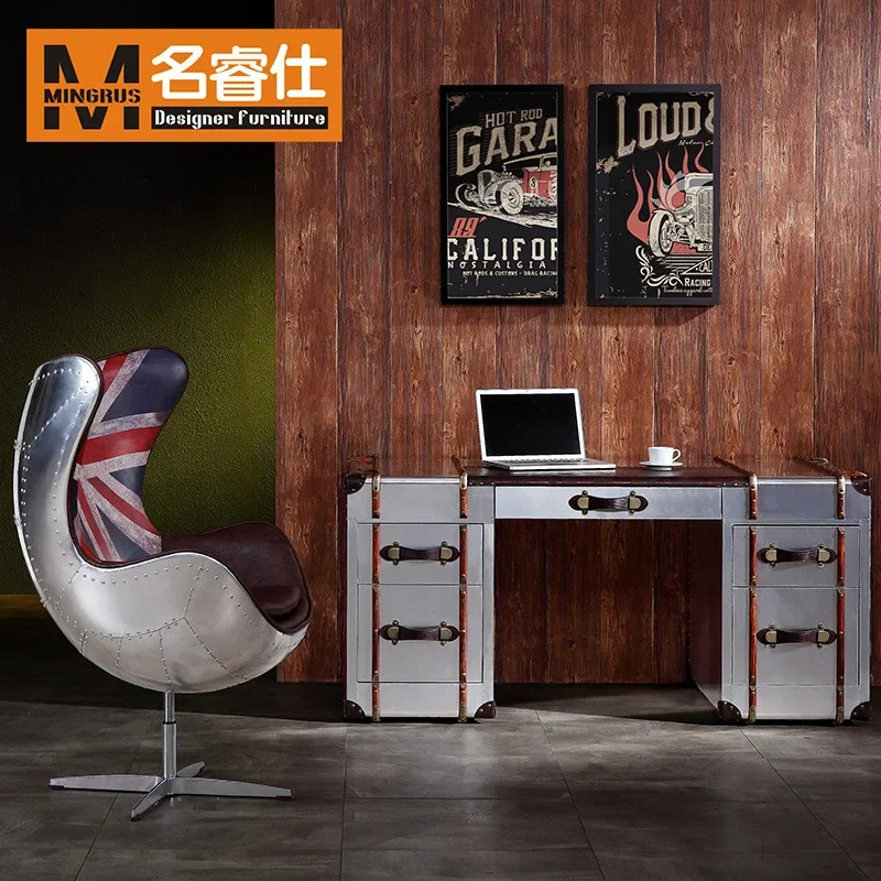 كرسي على شكل بيضة من الجلد والألومنيوم على الطراز الصناعي كرسي دوار بعلم الأرز القديم