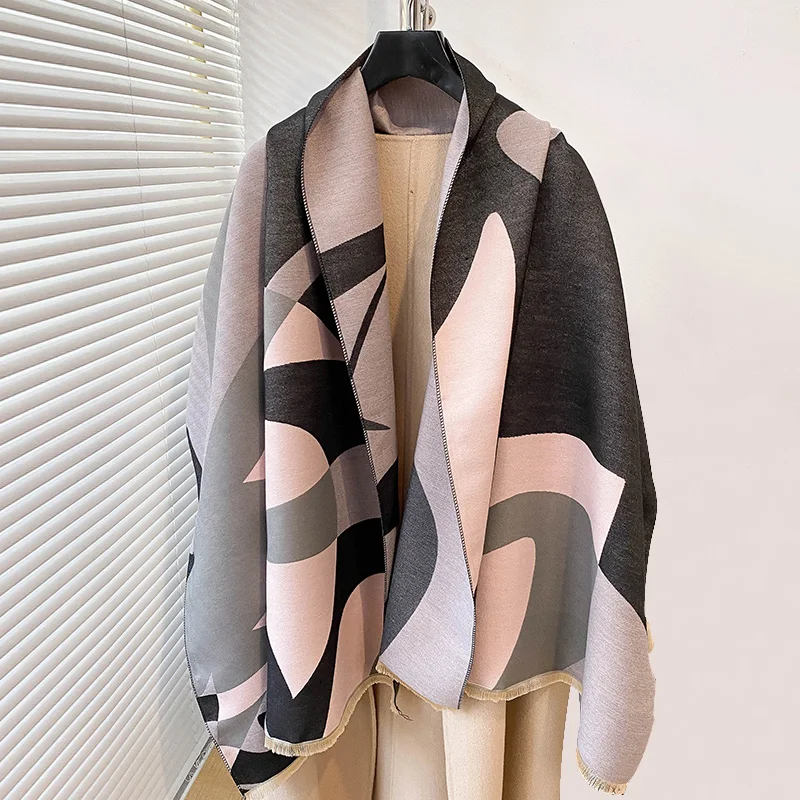 Simple high-end luxury designer imitation cashmere warm scarf thickened 2024 autumn and winter new shawl Foulard Bufanda