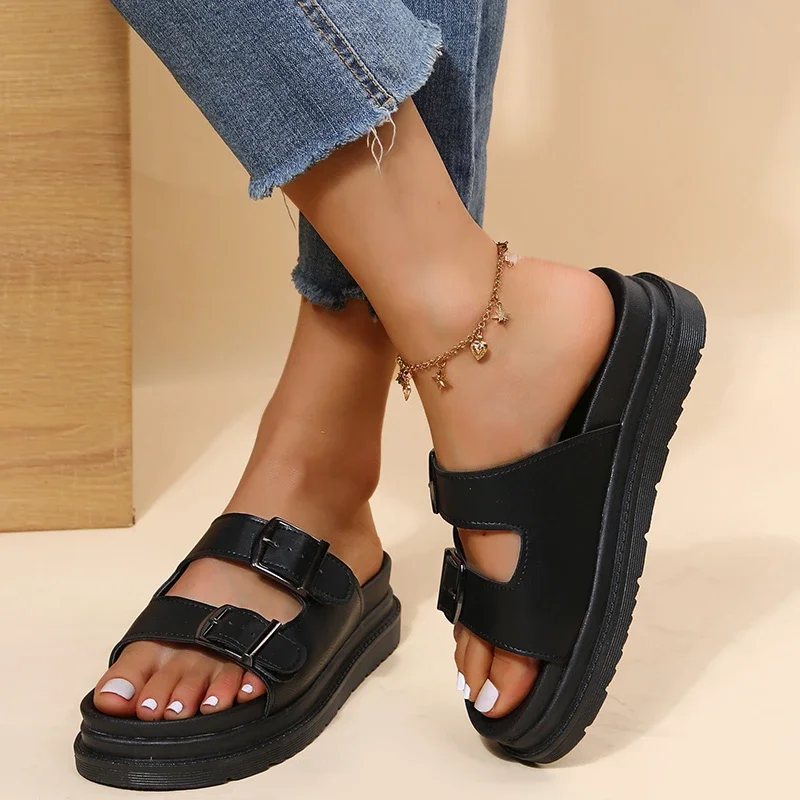 Sandália das mulheres estilo britânico roma sapato confortável couro macio verão sandalias fivela de metal casual chinelo plataforma plana sandália